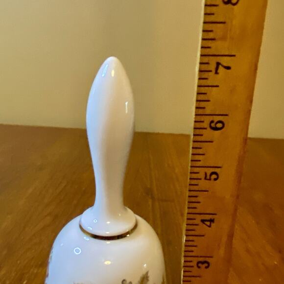 Porcelain Bell Bareuther Bavaria, Germany Floral Decoration Holiday Thanksgiving - Picture 3 of 4